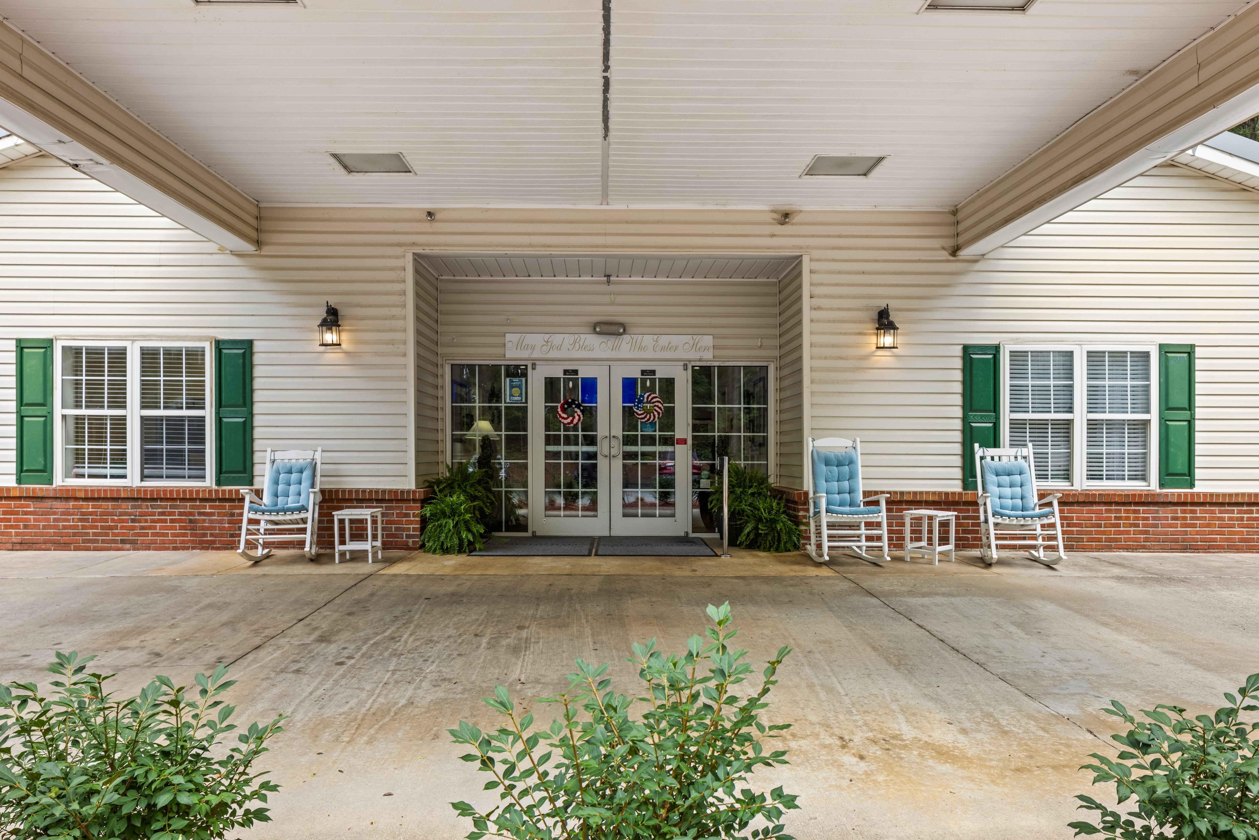Cameron-Hall-Canton-Exterior-019